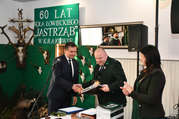 Życzenia i gratulacje Powiatu Miechowskiego z okazji 60-lecia KŁ „Jastrząb”